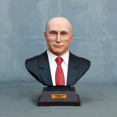 פסל של ולדימיר פוטין